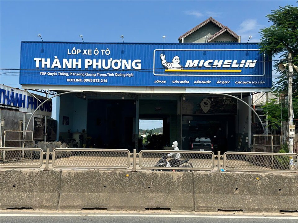 Mặt tiền cơ sở Quốc lộ 1A, TDP Quyết Thắng, P. Trương Quang Trọng, Quảng Ngãi
